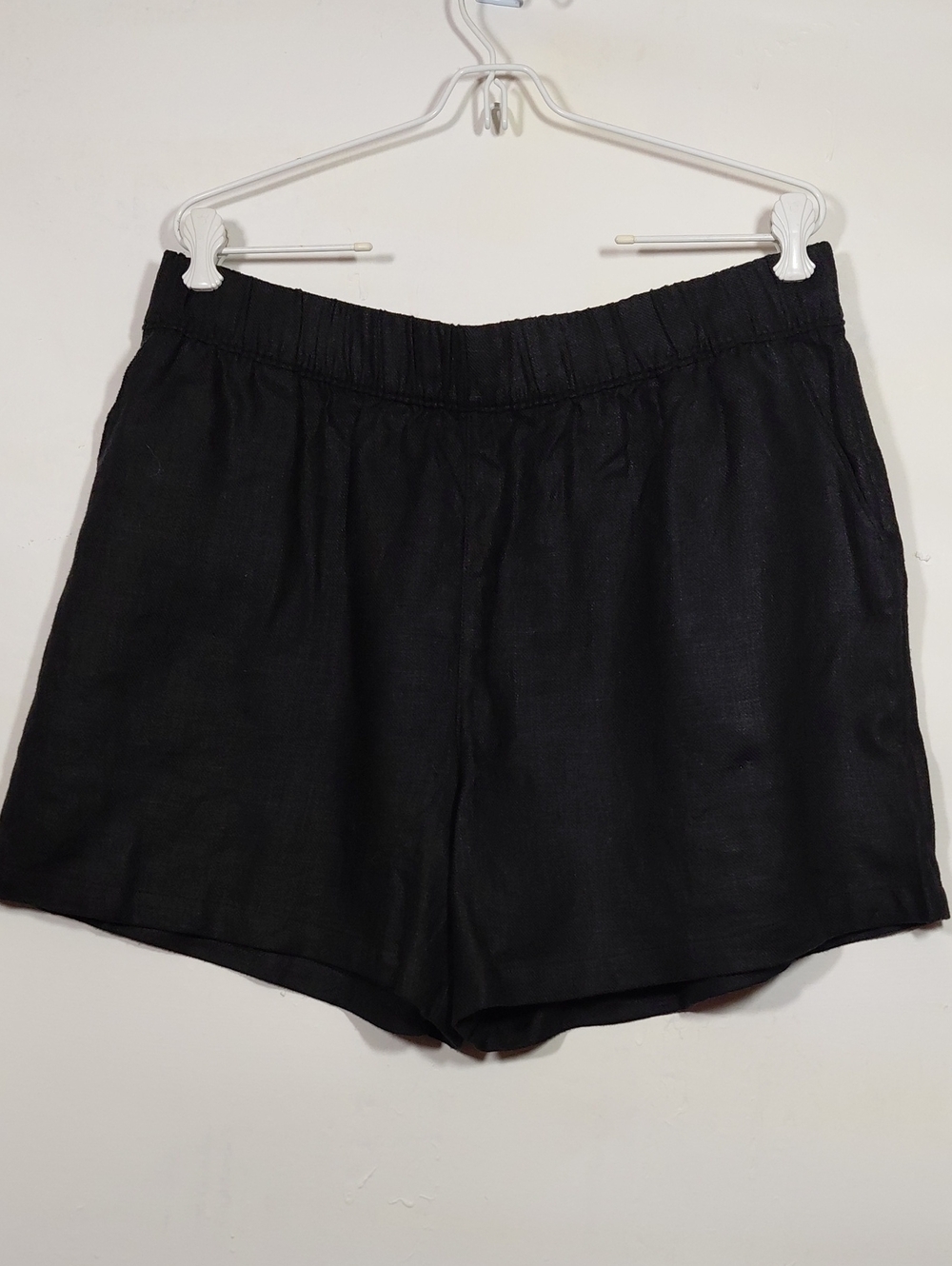 Blanknyc Black Elastic-Waist Drawstring Pockets Flowy Short Shorts LG